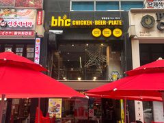 -BHC炸鸡(明洞总店)