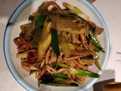 -丁里羊肉小镇(天鹅湖总店)