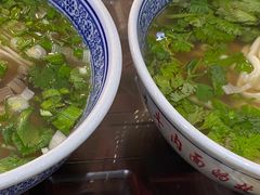 -牛壹品牛肉拉面(东风路店)