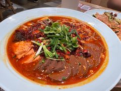 -肖四女乐山跷脚牛肉(滨江天街店)