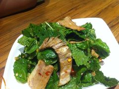 薄荷牛肉-茶花妹子云南餐厅(传媒大学店)