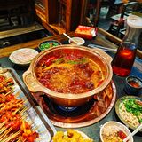 天冷来吃点热和的❗麻辣鲜香火锅串串太好吃了[惊叹]