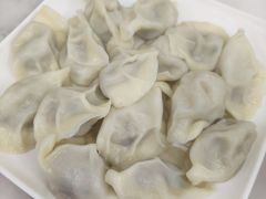 -孖妹上肉饺子馆