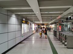 -上海体育馆(地铁站)