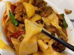 新疆大盘鸡-巴扎美食·新疆菜·西域歌舞表演餐厅(新疆大厦店)