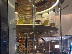 -深圳温德姆至尊酒店·大堂吧·户外花园