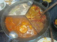-渝里重庆火锅(航天城店)