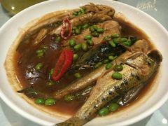 -鸿运酒楼