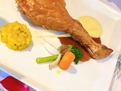 脆皮烤乳猪-蝶舍·MAISON PAPILLON