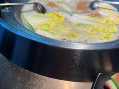 -辣伍鲜毛肚老火锅(元一店)