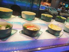 -曼格活海鲜·牛排自助(光明蓝鲸店)