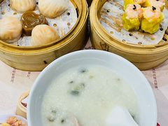 皮蛋瘦肉粥-赏点粤式点心(广州塔店)