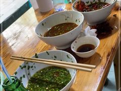 -越洋肖氏老米线(杨家坪店)