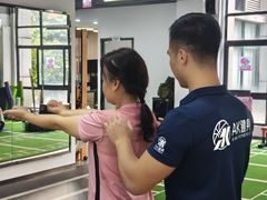 -AK健身普拉提拉伸私教馆(中八店)