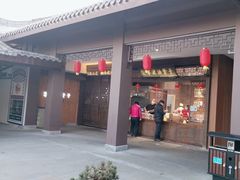 -慈城服务区-停车场