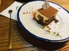 -84那年咖啡馆(李沧万达店)