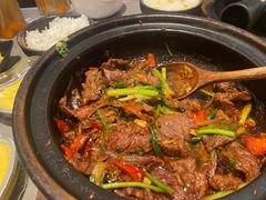 啫啫黄牛肉-不二啫·广府啫啫煲(江燕路万科里店)