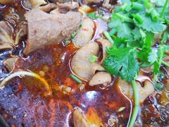 特色肥肠面-耙豌豆重庆小面
