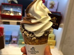 -GODIVA(月星环球港店)