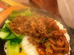 铁板烧汁肥牛饭-豪享来牛排·中西简餐(黄河路店)