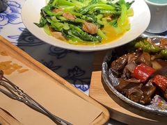 -卢大鲜鱼头捞饭(美利广场店)
