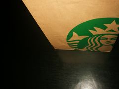-星巴克(武汉金色港湾店)