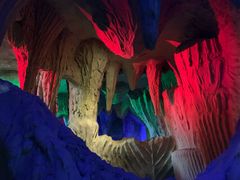 -兴芮温泉度假区