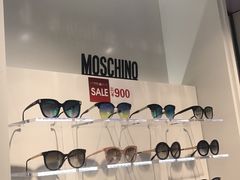 -王府井奥莱临潼小镇(临潼店)