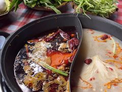 -赵美丽·重庆社区火锅·直营店(火车东站·中豪国际店)