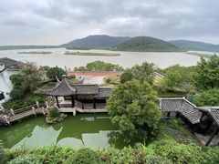 -南北湖湖光山居度假酒店