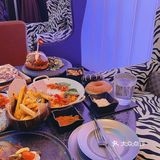 偶遇rapper的店，不用去三亚就可以get成都西海岸餐厅