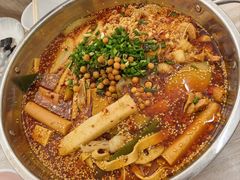 -川魂帽牌货冒菜(月东街店)