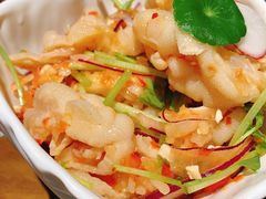 柠檬酸辣无骨凤爪-帕蓝·暹罗料理(曲阳店)