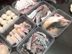 脆肉皖鱼尾-正能量脆肉鲩火锅