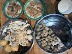 -山河屯铁锅炖·非遗铁锅炖(华强北店)
