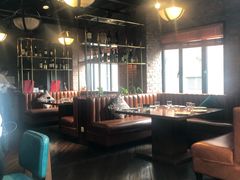 卡座-弗兰克牛排西餐厅Ribone steak house(柠檬花园店)