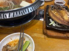 -喇喇排骨火锅·传统韩式脊骨汤(望京西园总店)