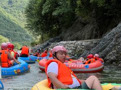-秦岭峡谷漂流景区