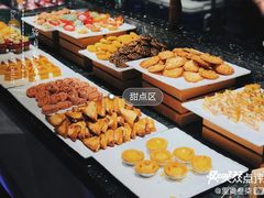 -卡宿自助餐厅(高新万达店)