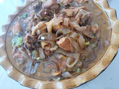 -华龙特色大骨鸡农家菜馆