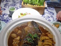 -卢大鲜鱼头捞饭(美利广场店)