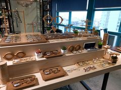 -Trend1881视光·蔡司视觉(领展广场店)