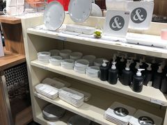 -百盛(莘庄店)