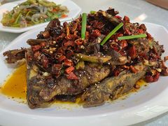 干烧鱼-汉水缘鲜鱼庄(黄雁村店)