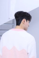 -一家只做男发烫染的店