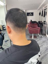 -星座接发烫染美发超市