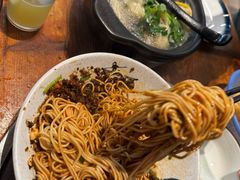 -重庆鸡公煲·青锅花椒鱼(牡丹江路店)