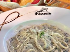 -Famous肥猫墨西哥音乐餐吧(五棵松华熙LIVE店)