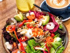 虾仁牛油果沙拉-RAC BAR(安福路店)