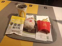 -麦当劳(番禺易发商业街店)